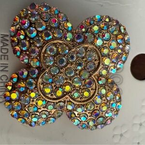 ✨ Dazzling Iridescent Crystal Clover Brooch